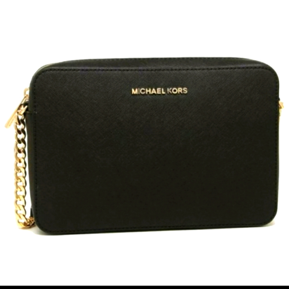 Michael Kors Saffiano Jet Set Cross Body Bag.